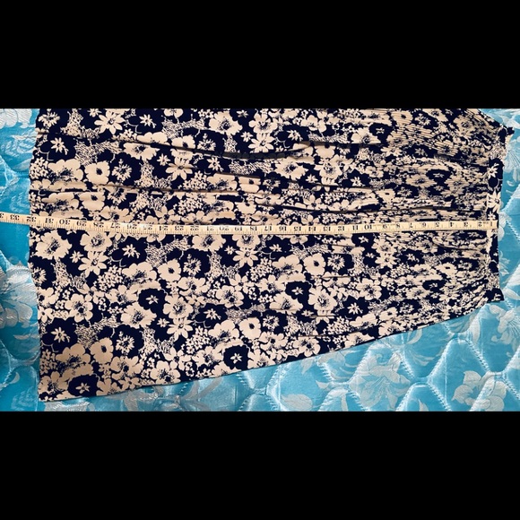 Vintage floral midi skirt - Picture 4 of 8